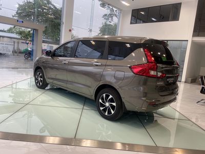 Mua Suzuki Ertiga 2024 giá rẻ tại Ho Chi Minh City
