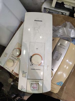Máy nước nóng Panasonic Trắng Đã qua sử dụng. Mua bán Thiết bị vệ sinh, nhà tắm tại Quận Gò Vấp Tp Hồ Chí Minh được đăng bởi Nhu Nk 