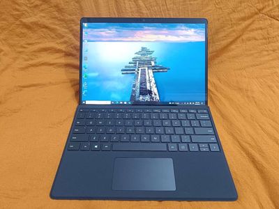Surface Pro X SQ1/8GB/256GB LTE 13" 3K likenew. Mua bán Laptop tại Quận Đống Đa Hà Nội được đăng bởi Đinh Văn Thọ