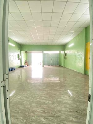 Cho thuê kho 8 x 20- giá 18tr- Võ Văn Kiệt Bình Tân, sẳn điện 3 pha
