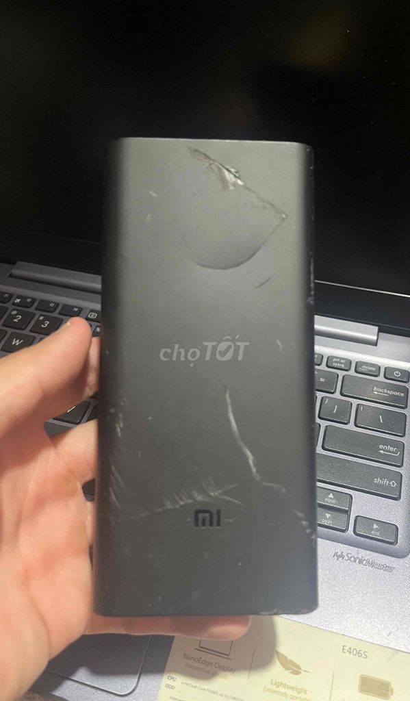 Sạc dự phòng Xiaomi 20000mah Đen. Mua bán Phụ kiện (Màn hình, Chuột...) tại Quận Bình Thạnh Tp Hồ Chí Minh được đăng bởi Ken hình 1