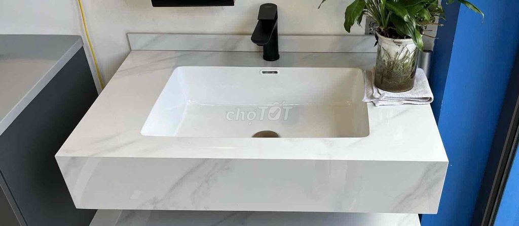 Bàn đá liền chậu Đá Trắng vân mây. Mua bán Thiết bị vệ sinh, nhà tắm tại Quận Tây Hồ Hà Nội được đăng bởi Phương ly hình 1
