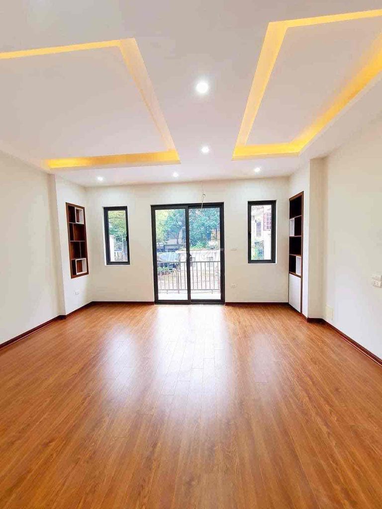 NHÀ GẦN TRƯỜNG ĐẠI HỌC OTO ĐỖ CỔNG 42M2 x 5 TẦNG X 4,5 M MT NGÕ THÔNG. Mua bán nhà ở tại Quận Hoàng Mai Hà Nội được đăng bởi Nguyễn Đức Cảnh hình 5