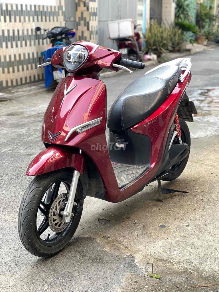 Xe máy điện VinFast Feliz dk2022 màu Đỏ pin 45Ah. Mua bán Xe điện tại Quận Gò Vấp Tp Hồ Chí Minh được đăng bởi XE ĐIỆN 90s hình 3