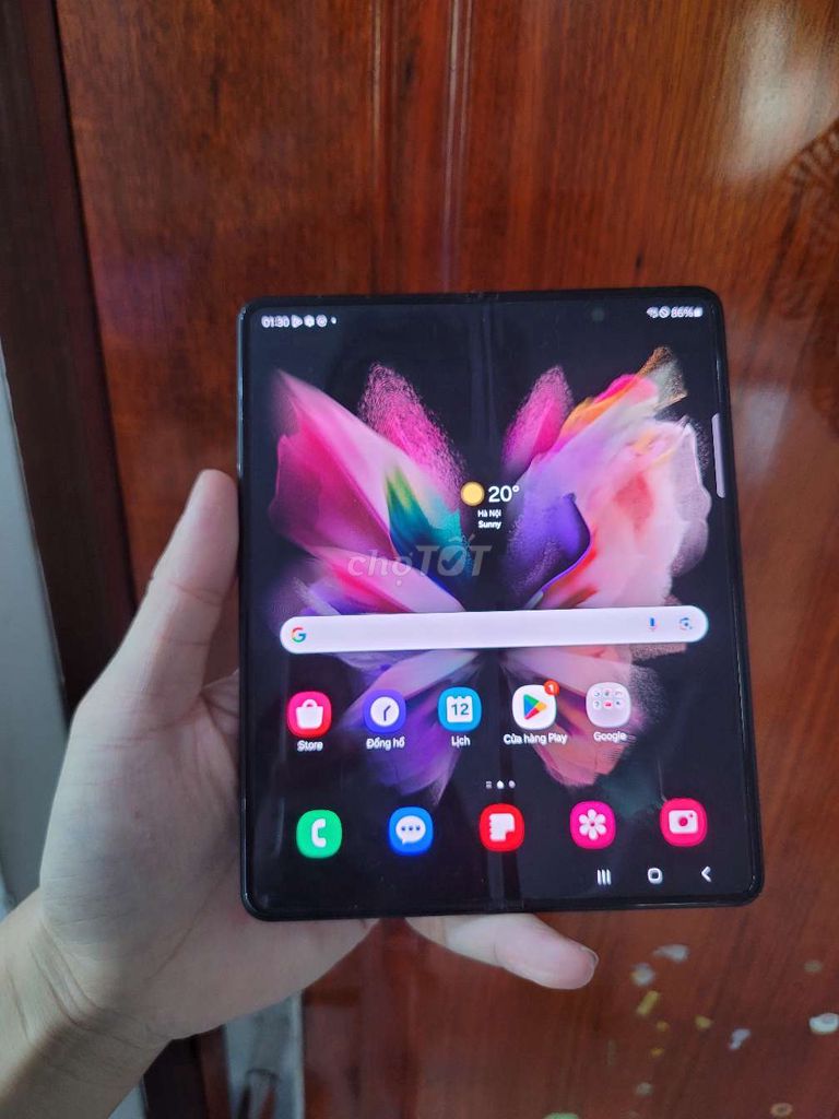 Samsung Galaxy Z Fold 3