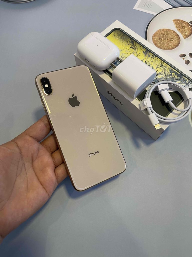 XS MAX 64 QTẾ APPLE Pin 93% Xài Tốt Bao Full