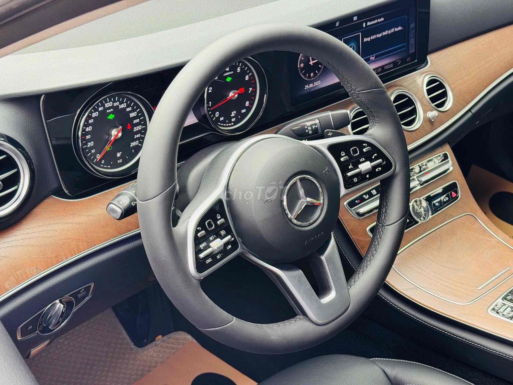 E200 2019 999Tr. Mua bán Ô tô tại Quận Bình Tân Tp Hồ Chí Minh được đăng bởi Lê Minh Quý hình 8