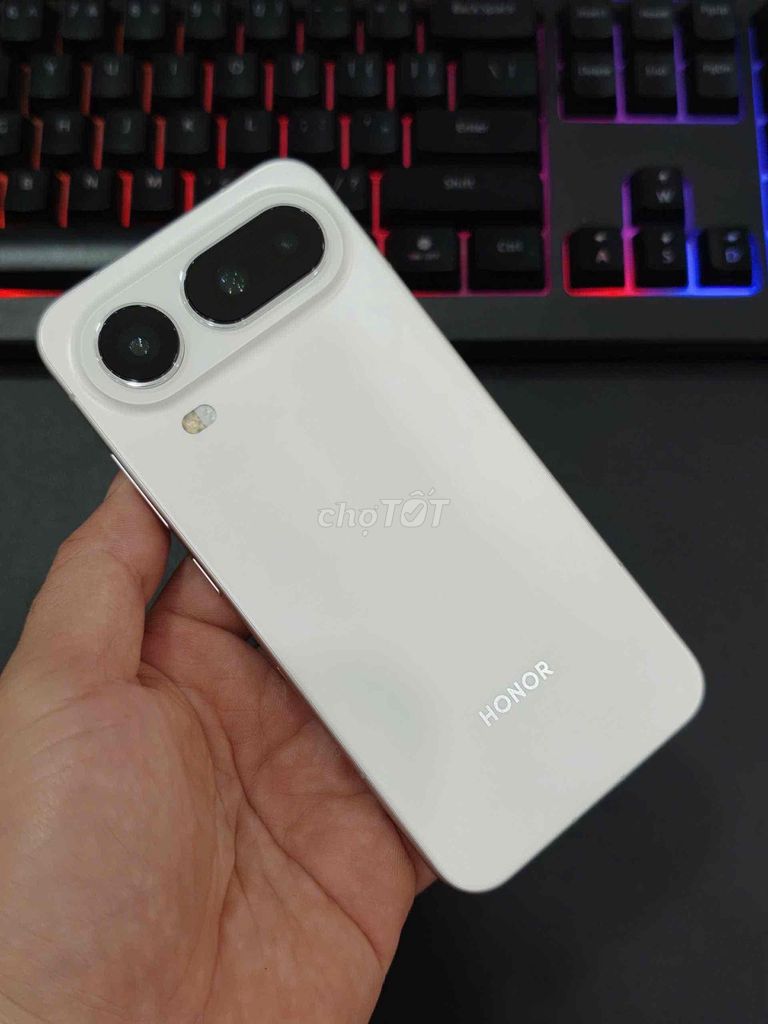 Honor Magic 8 Pro Air 12/256 keng sạc 22l fullbox. Mua bán Điện thoại tại Quận Ninh Kiều Cần Thơ được đăng bởi Nguyễn Toàn hình 1