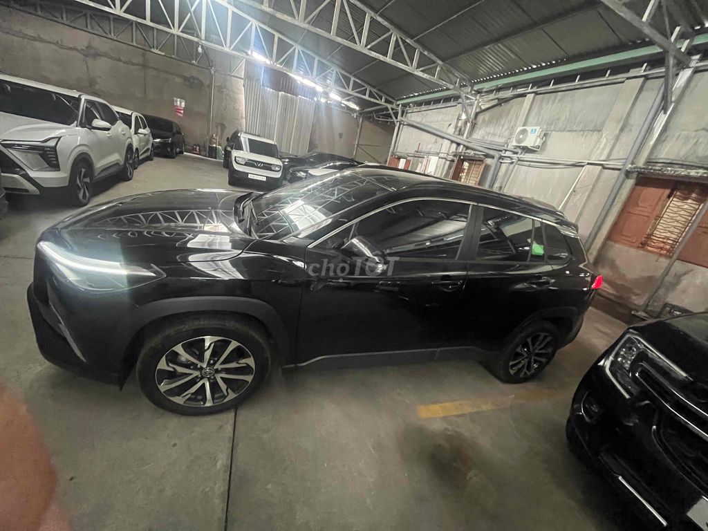 Toyota Corolla Cross 2023 1.8V - 27500 km. Mua bán Ô tô tại Quận Tân Bình Tp Hồ Chí Minh được đăng bởi Lam Nguyễn  hình 2