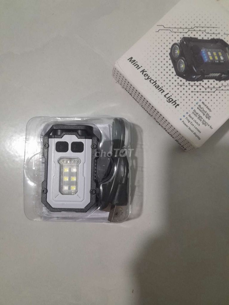 Đèn mini COB sạc lại, đèn móc chìa khóa. Mua bán Đèn tại Thành phố Vũng Tàu Bà Rịa - Vũng Tàu được đăng bởi Huệ Trần hình 1