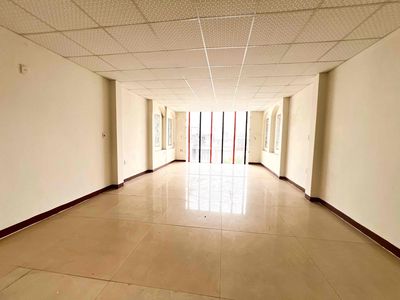 Rent · 7 bd · 100 м² · Quận Ngũ Hành Sơn, ул. Đường Bùi Tá Hán