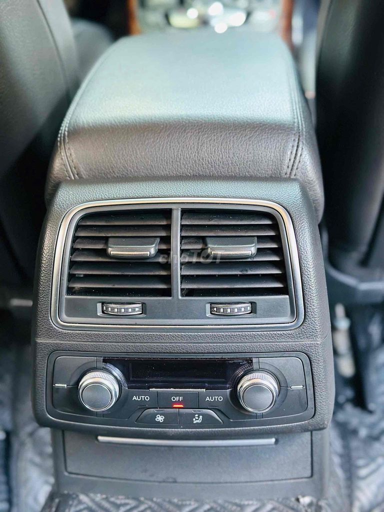 Audi A6 2015 1.8 TFSI - 68000 km. Mua bán Ô tô tại Quận 8 Tp Hồ Chí Minh được đăng bởi Hồng Phúc hình 8