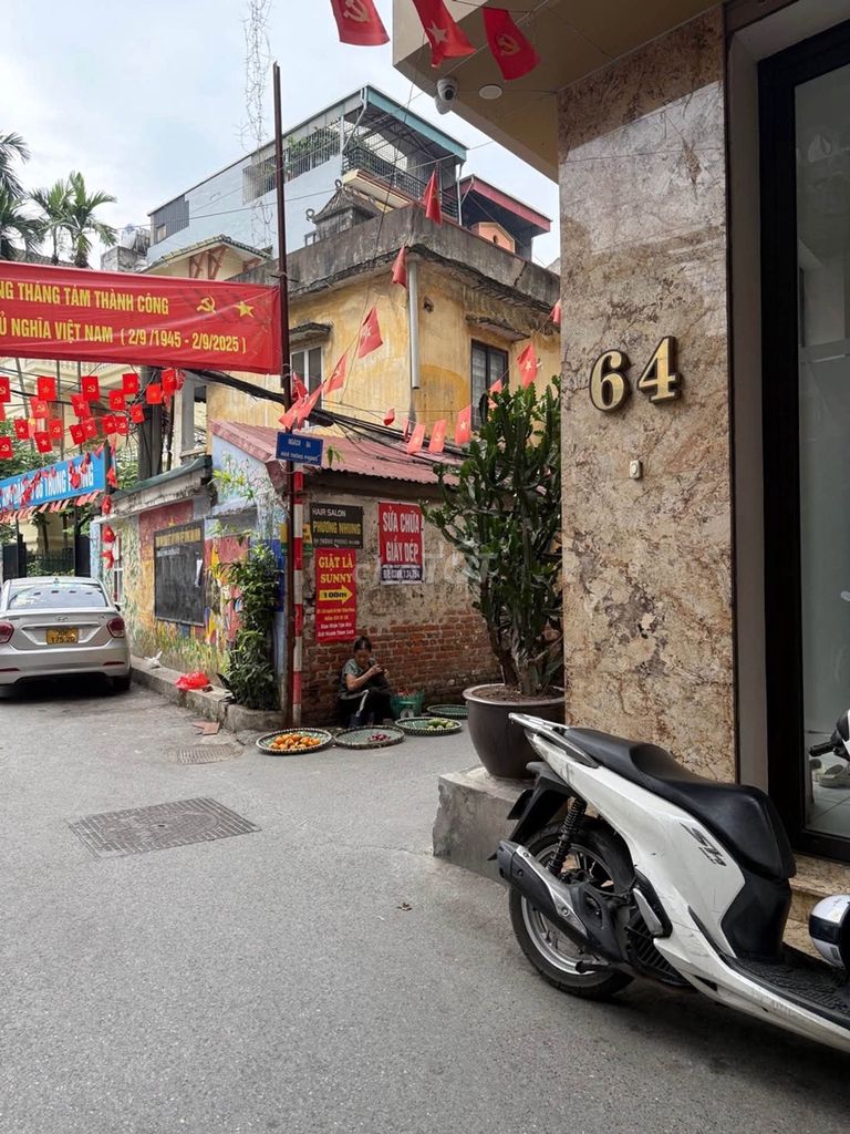 HƠN 2 TỶ -KỶ NGAY SỔ ĐỎ  - TRUNG TÂM ĐỐNG ĐA