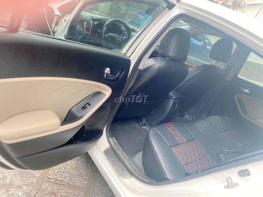 Kia Cerato 2018 2.0 AT - 90000 km còn bớt. Mua bán Ô tô tại Thành phố Dĩ An Bình Dương được đăng bởi Phan văn Độ hình 13