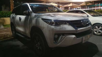 Toyota Fortuner 2020 2.4AT 4x2  - 76000 km