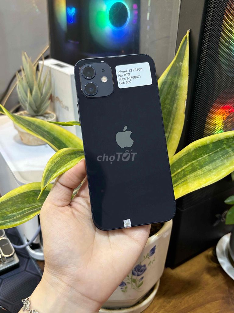 iPhone 12 thường 256Gb quốc tế zin all pin hãng. Mua bán Điện thoại tại Huyện Hóc Môn Tp Hồ Chí Minh được đăng bởi SIRI STORE HCM hình 1