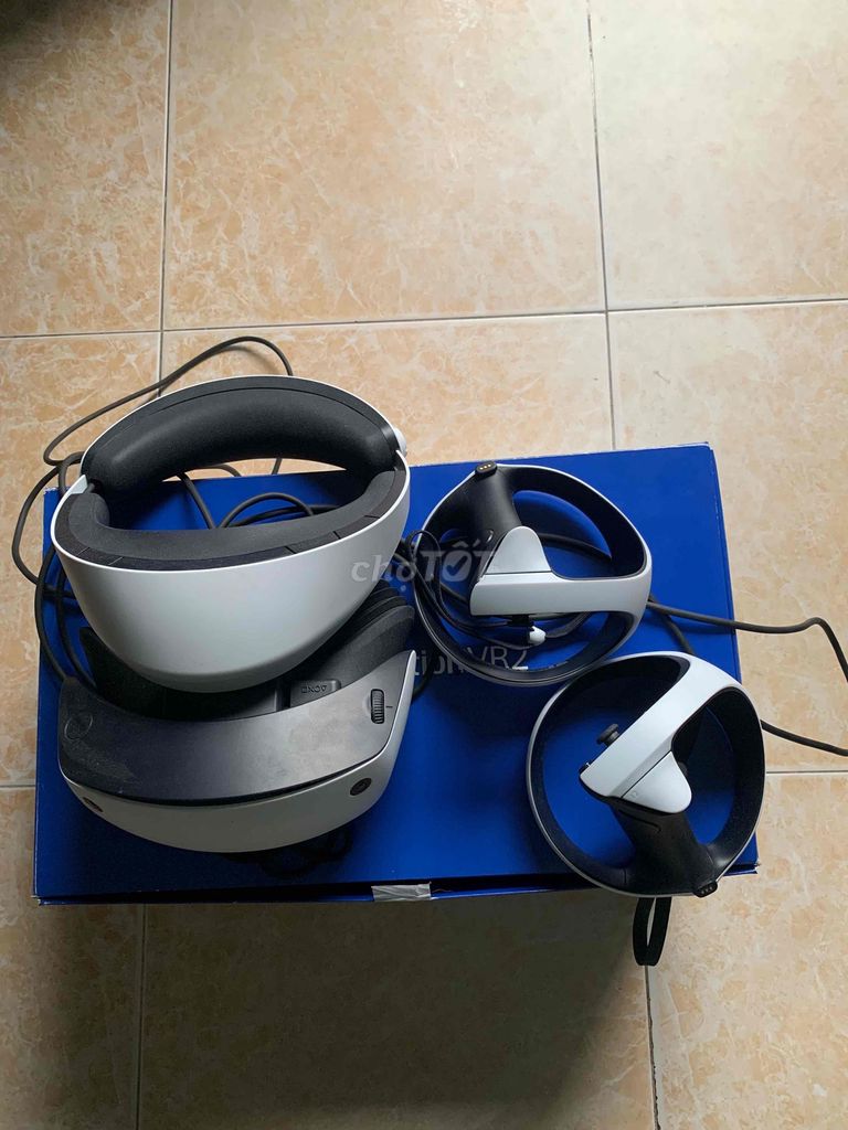 Kính psvr2 fullbox và phụ kiện đầy đủ