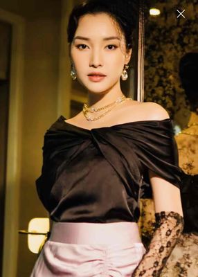 Áo kiểu ELISE size XL. Mua bán Quần áo tại Thành phố Biên Hòa Đồng Nai được đăng bởi Phùng Thị Ngọc Linh