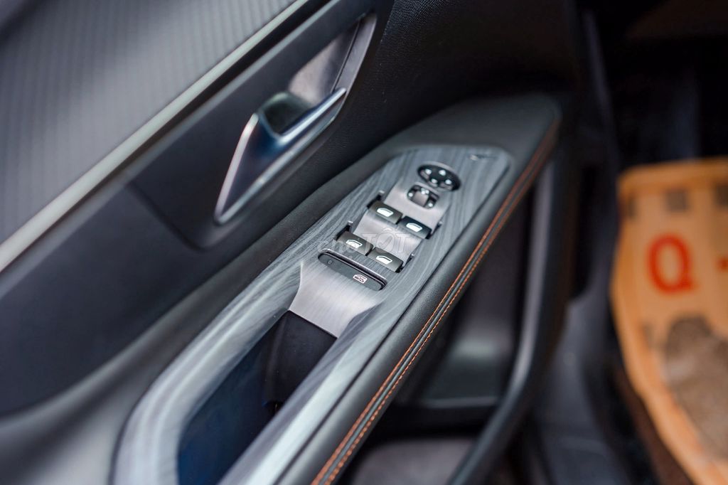 Peugeot 3008 Active Sx 2022. Mua bán Ô tô tại Quận Cầu Giấy Hà Nội được đăng bởi Quân Q Auto hình 6