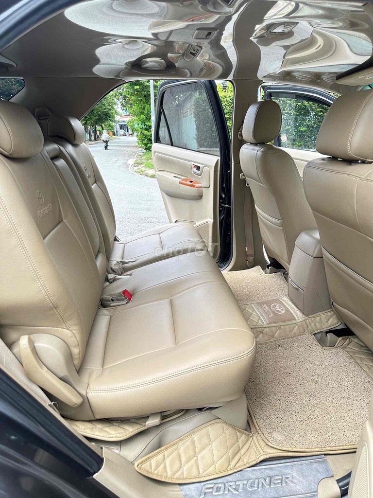 Toyota Fortuner 2010 2.7V 4x4 AT -. Mua bán Ô tô tại Quận 1 Tp Hồ Chí Minh được đăng bởi AUTO 380 hình 16