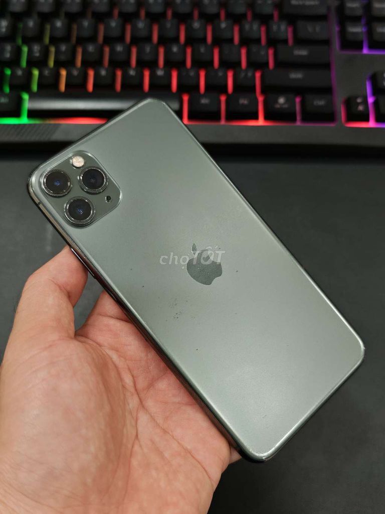 IPhone 11 Pro Max 256gb quốc tế. Mua bán Điện thoại tại Quận Ninh Kiều Cần Thơ được đăng bởi Nguyễn Toàn hình 1