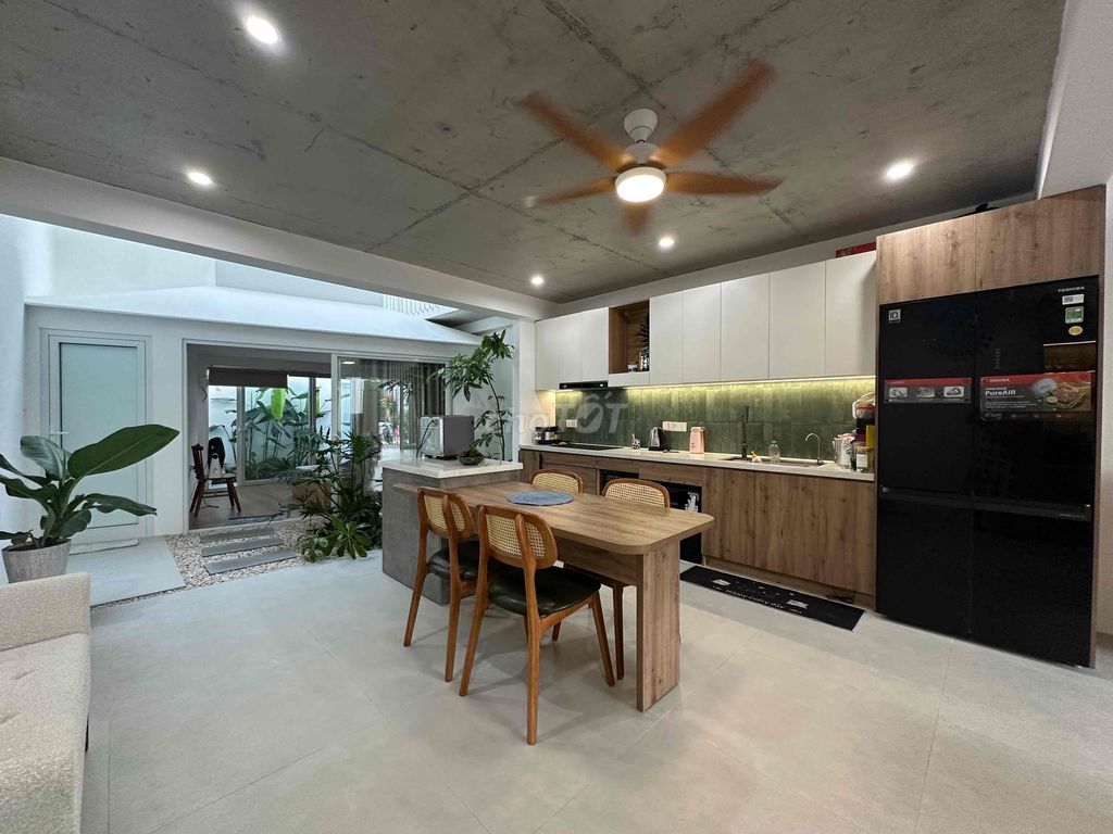New designer 4-bedroom house near FPT and the beach — photo 7