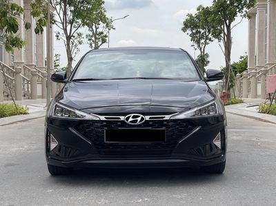 Hyundai Elantra 1.6Sport 2020