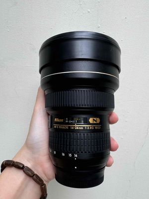 Nikon 14-24mm F2.8 NANO đẹp chính hãng VIC fullbox. Mua bán Máy ảnh, Máy quay tại Quận Bình Thạnh Tp Hồ Chí Minh được đăng bởi Teresa