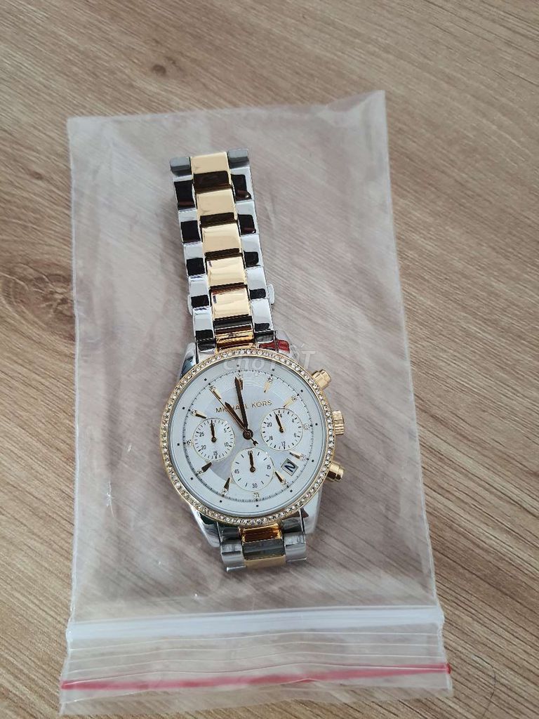 Đồng hồ Michael Kors chính hãng. Mua bán Đồng hồ tại Quận Bình Tân Tp Hồ Chí Minh được đăng bởi Minh hình 1
