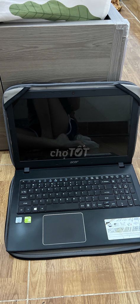 Acer Aspire E5 575G i5-7200U 12GB/1TB. Mua bán Laptop tại Quận 6 Tp Hồ Chí Minh được đăng bởi sabrina phung hình 1
