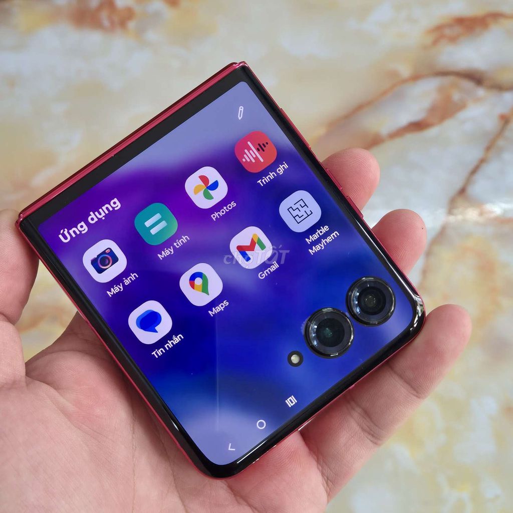 Motorola Razr 50 Ultra zin đẹp 2 sim góp 0đ. Mua bán Điện thoại tại Quận Thanh Khê Đà Nẵng được đăng bởi Cửa hàng Zinphones  hình 1