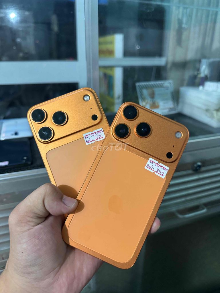 - iPhone XR 64GB. Mua bán Điện thoại tại Thị xã Bến Cát Bình Dương được đăng bởi hùng phạm HP hình 1