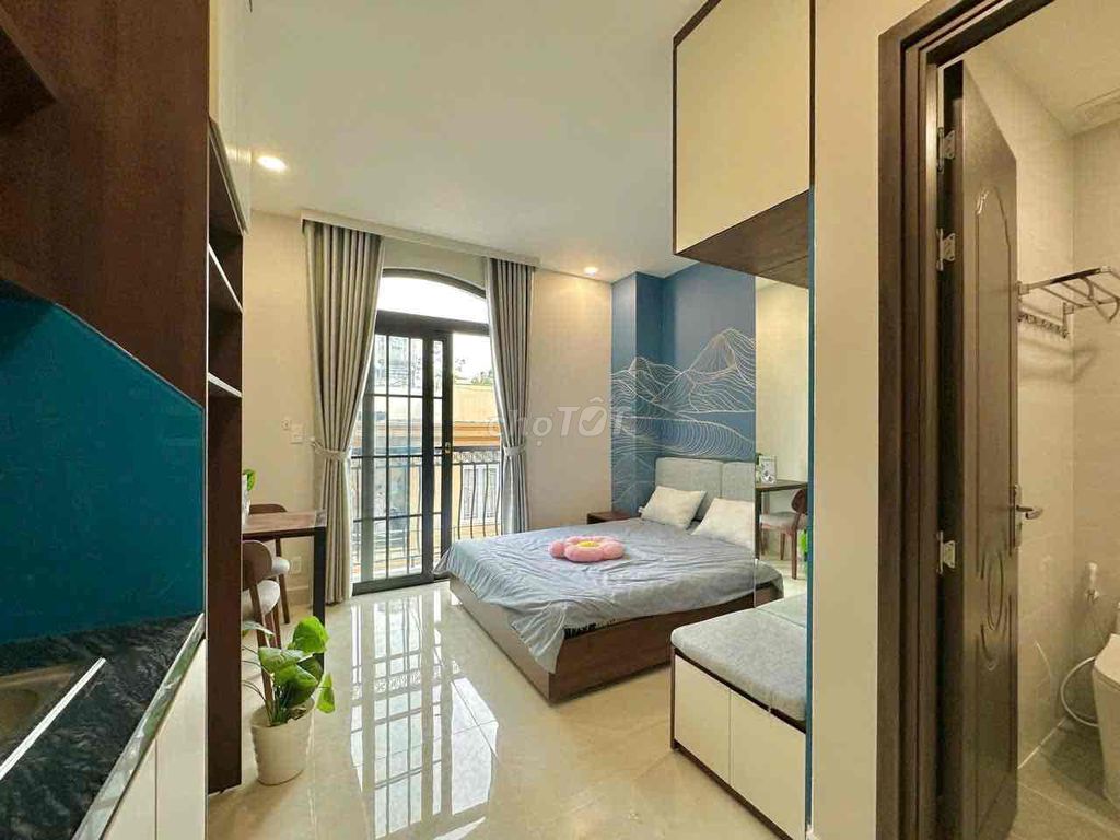 Phòng 40m² cao cấp – View đẹp, có thang máy – Gần Etown & Tân Sơn Nhất