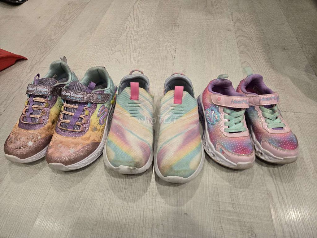 Giày thể thao Skechers bé gái size 34. Mua bán Giày dép tại Huyện Nhà Bè Tp Hồ Chí Minh được đăng bởi Tam Le hình 1