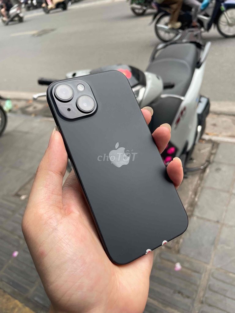 iPhone 15 Đen 128Gb khay pin 100. Mua bán Điện thoại tại Quận Hai Bà Trưng Hà Nội được đăng bởi vân vân hình 1