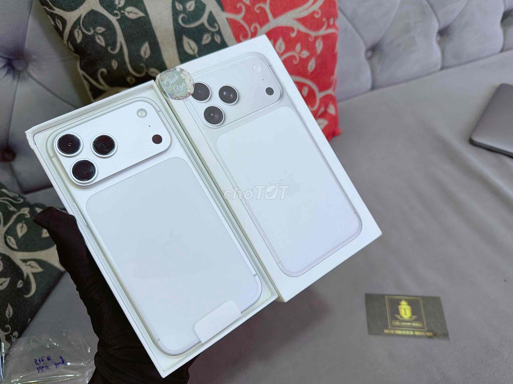iPhone 17 Pro Max 512G Trắng Mỹ new chưa Active. Mua bán Điện thoại tại Quận Hải Châu Đà Nẵng được đăng bởi Hoàng Anh Tuấn hình 1
