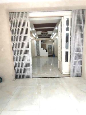 Аренда · 4 комн. · 90 м² · Quận Bình Tân, ул. Đường 28
