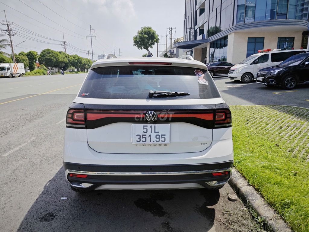 Volkswagen T-Cross 2022 Luxury - 16850 km. Mua bán Ô tô tại Thành phố Thủ Đức Tp Hồ Chí Minh được đăng bởi Phuoc Nguyen hình 5