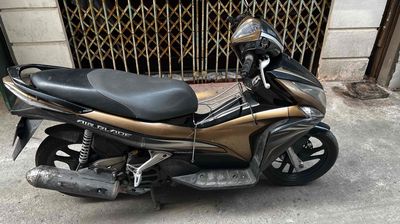 Honda Air Blade Đen, Vàng đồng