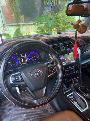 Toyota Camry 2019 2.5Q Màu Đen. Mua bán Ô tô tại Quận Tân Bình Tp Hồ Chí Minh được đăng bởi Hùng