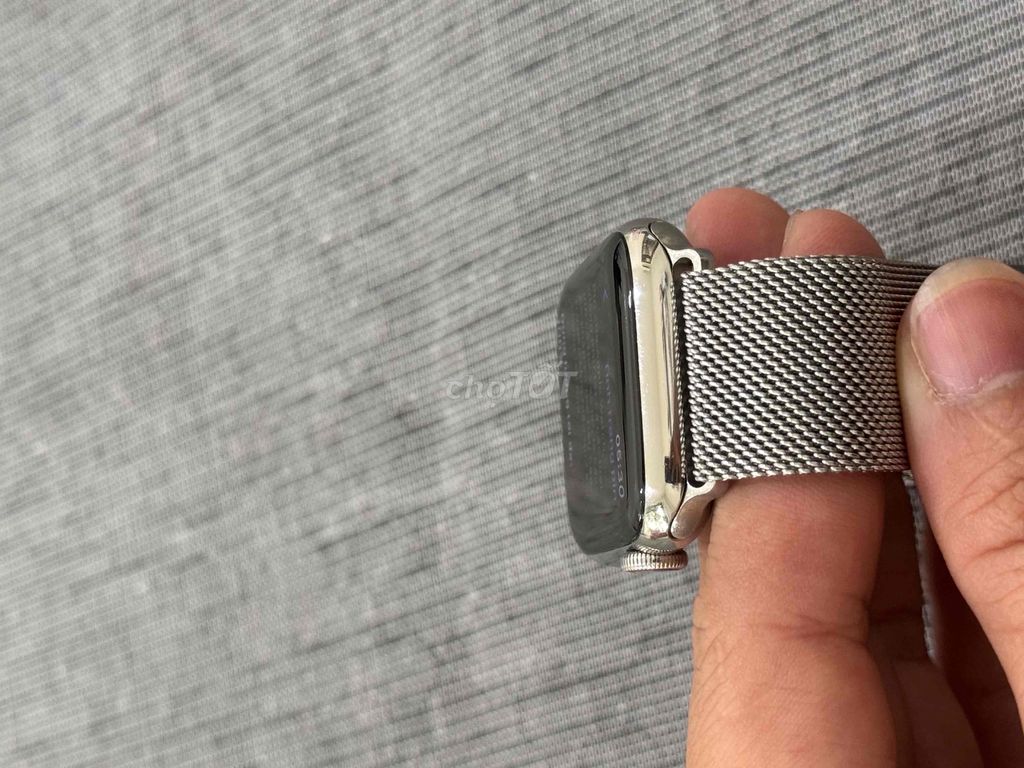 Apple Watch Series 4/44MM Thép Trắng LTE Mã LL/A. Mua bán Thiết bị đeo thông minh tại Quận Bình Thạnh Tp Hồ Chí Minh được đăng bởi Đức Phong hình 5