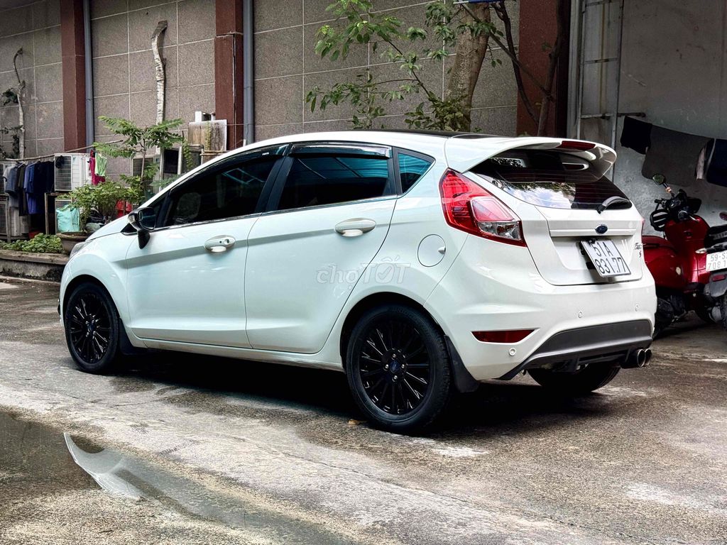 Ford Fiesta 2014 S 1.5 AT - cực đẹp. Mua bán Ô tô tại Quận Tân Phú Tp Hồ Chí Minh được đăng bởi Lê Băng Vinh hình 4