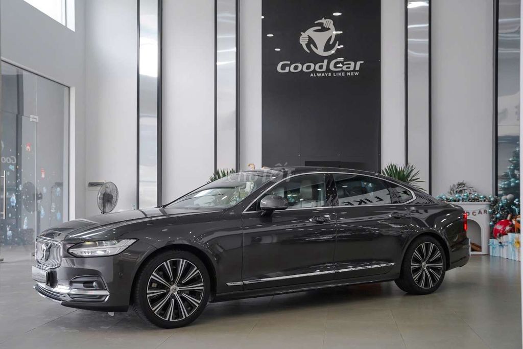 Volvo S90 LWB 2022 1 chủ siêu kỹ. Mua bán Ô tô tại Quận 7 Tp Hồ Chí Minh được đăng bởi Hoàn Lee Xe Lướt hình 3