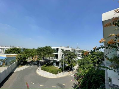 CHO THUÊ BIỆT THỰ SÂN VƯỜN GÓC 2MT VIEW SÔNG, GIA HÒA, PLB Q9