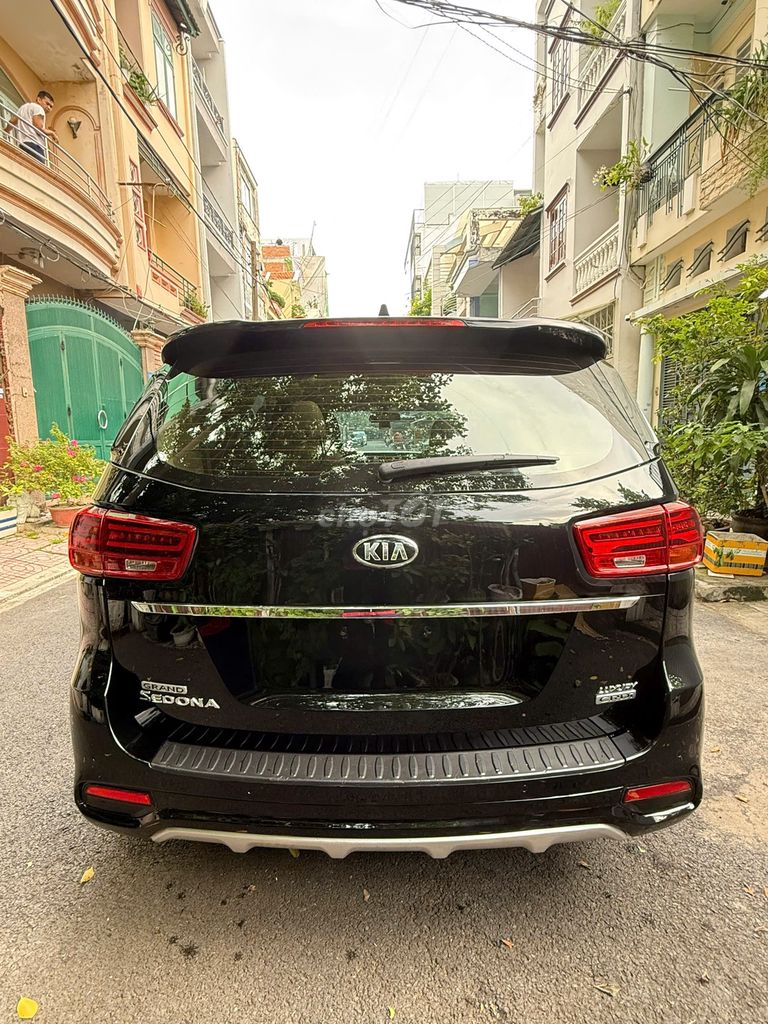 Kia Sedona 2019 2.2 DAT Luxury - 72000 km. Mua bán Ô tô tại Quận Bình Thạnh Tp Hồ Chí Minh được đăng bởi Nguyen van dat hình 4