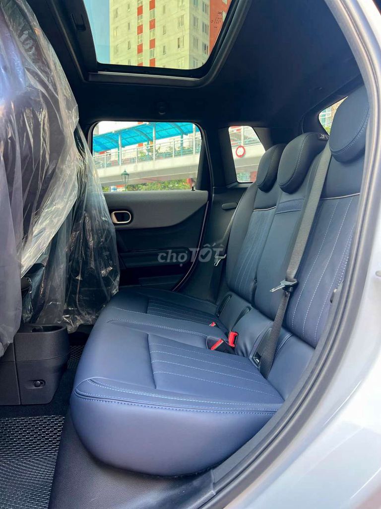 Mini Cooper S 5 Door, thơm mùi mới, đi đúng 143 km. Mua bán Ô tô tại Quận Long Biên Hà Nội được đăng bởi Long Biên Cars hình 16