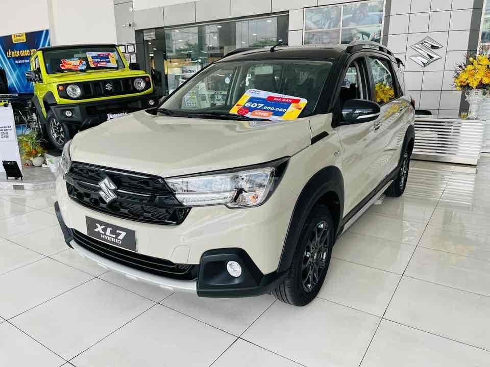 Suzuki XL7 2025 giảm 100% trước bạ hổ trợ nợ xấu. Mua bán Ô tô tại Quận 3 Tp Hồ Chí Minh được đăng bởi Sơn 2 hình 2
