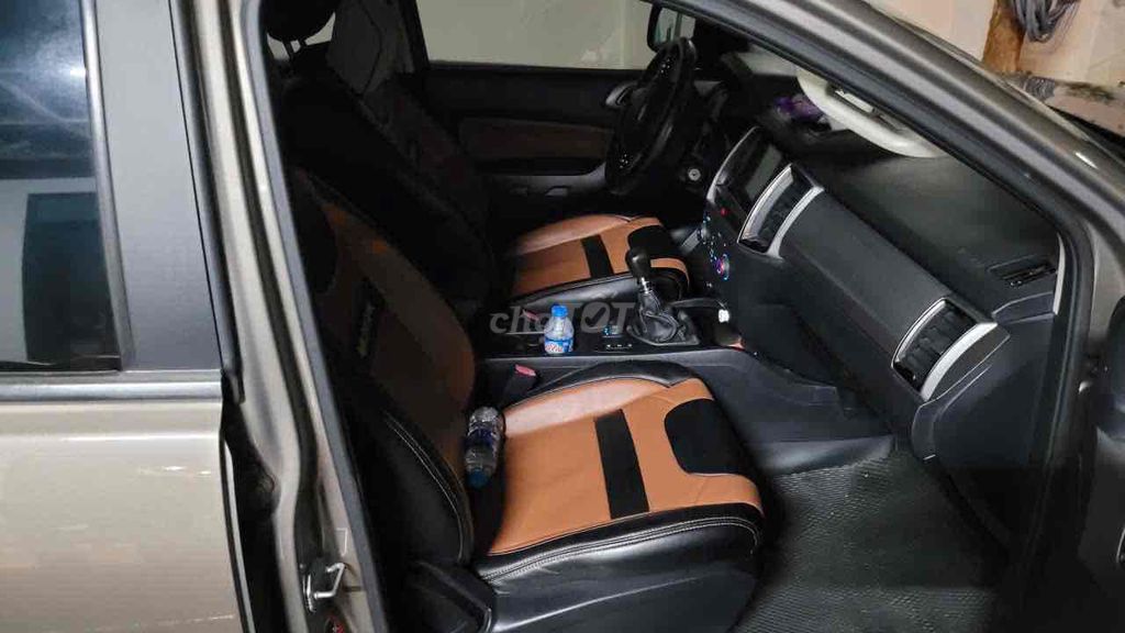 Ford Ranger 2019 XLS 2.2L 4x2 MT - 70000 km. Mua bán Ô tô tại Thành phố Hòa Bình Hòa Bình được đăng bởi Tên chưa cung cấp hình 8