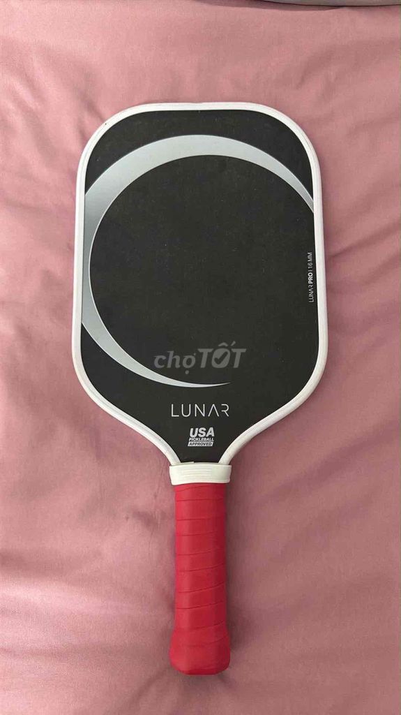 Vợt pickleball Lunar Đen, trắng, đỏ. Mua bán Đồ thể thao, Dã ngoại tại Quận Phú Nhuận Tp Hồ Chí Minh được đăng bởi Quỳnh Nguyễn hình 1