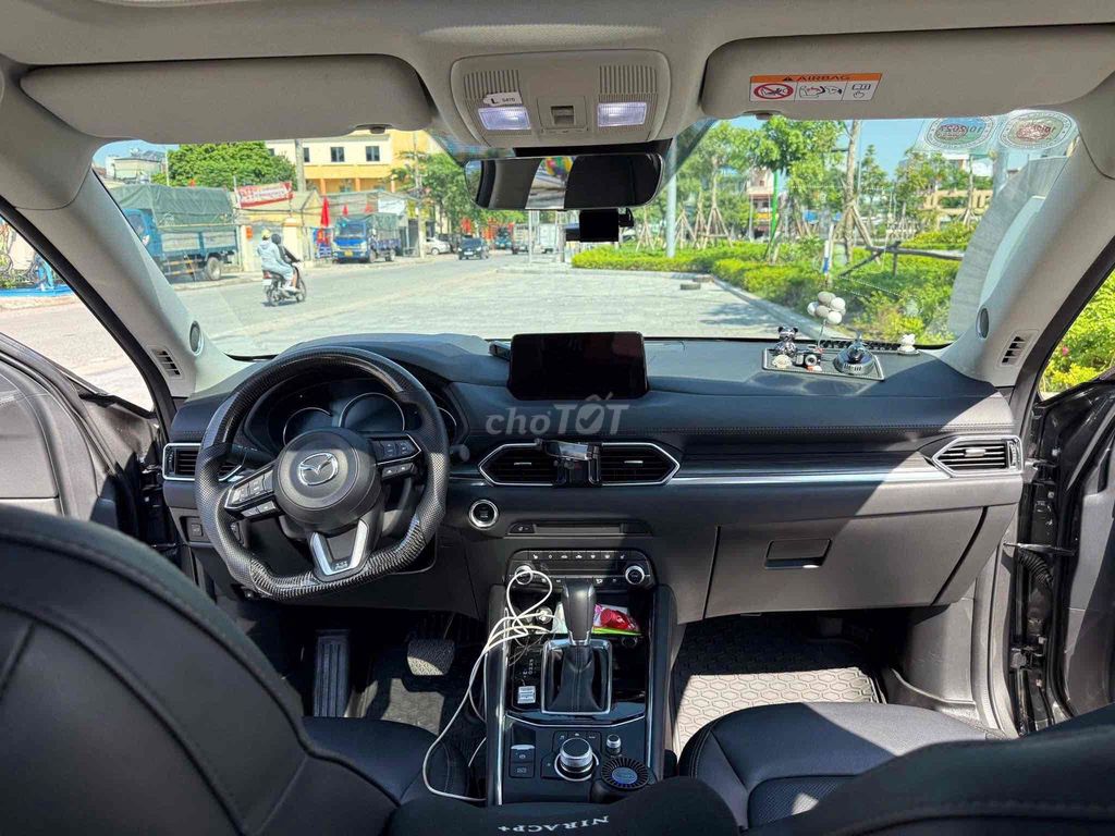 Mazda CX 5 2024 Premium 2.0 AT - 14000 km. Mua bán Ô tô tại Quận Ba Đình Hà Nội được đăng bởi Pedro hình 3